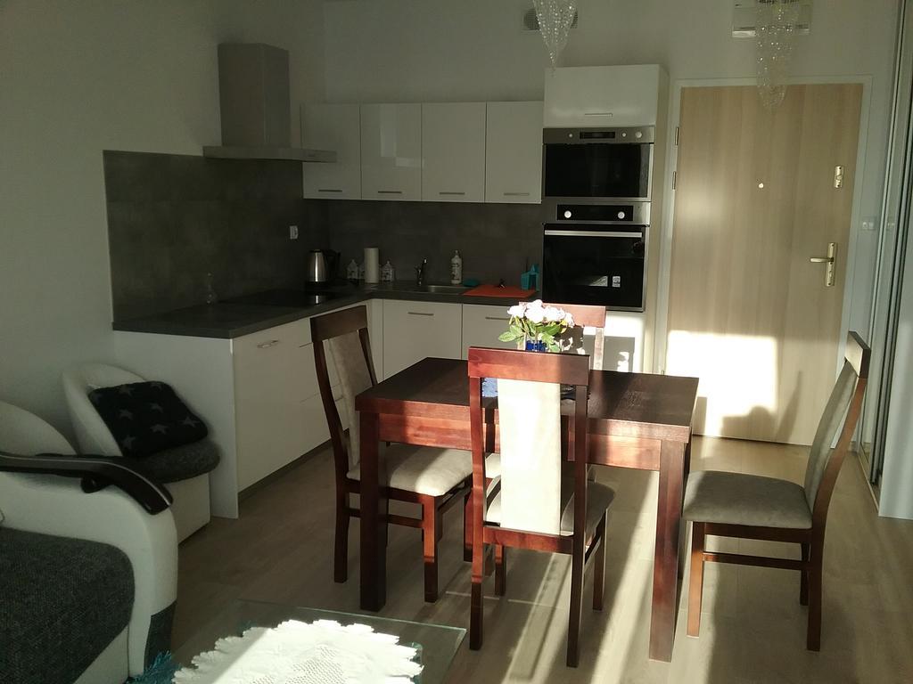 Feniks Lux 2+2 Apartment Kolobrzeg Luaran gambar