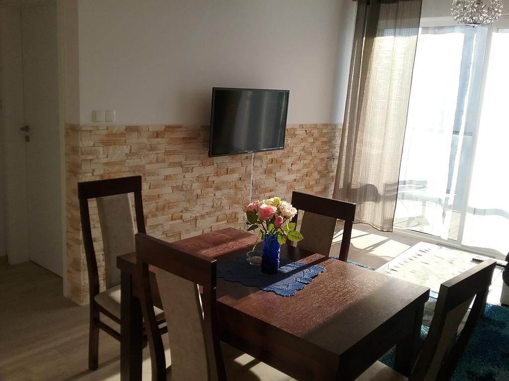 Feniks Lux 2+2 Apartment Kolobrzeg Luaran gambar