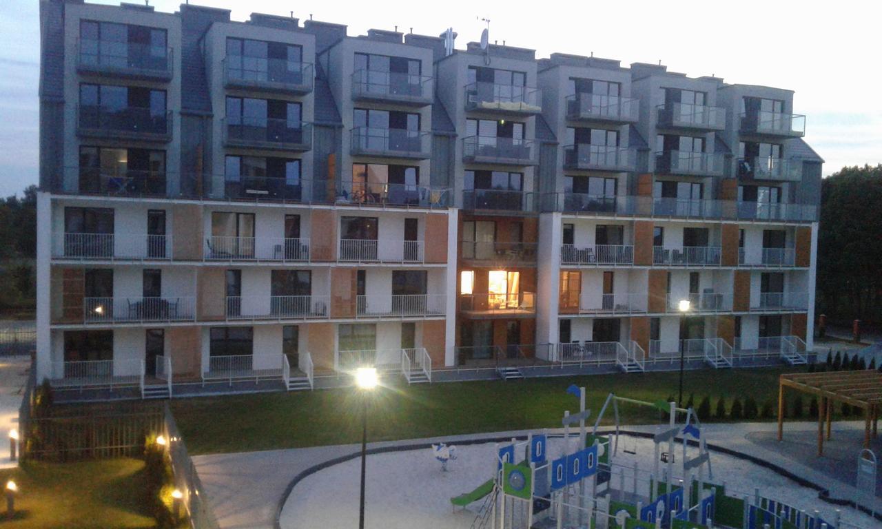 Feniks Lux 2+2 Apartment Kolobrzeg Luaran gambar