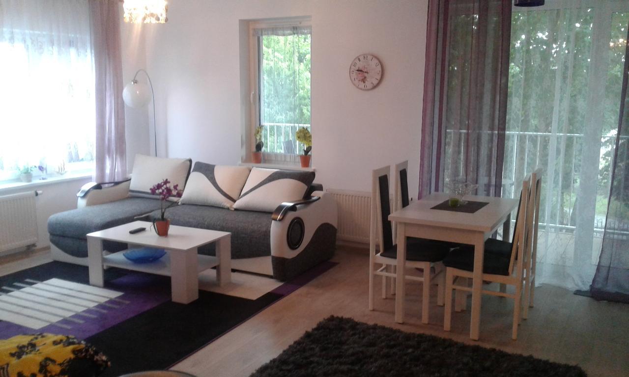 Feniks Lux 2+2 Apartment Kolobrzeg Luaran gambar